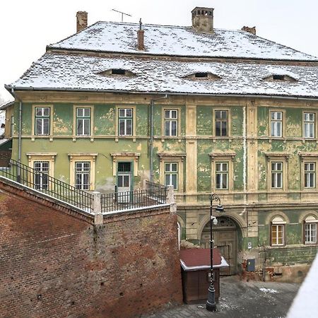 Apartment Bridge Queen Sibiu Esterno foto