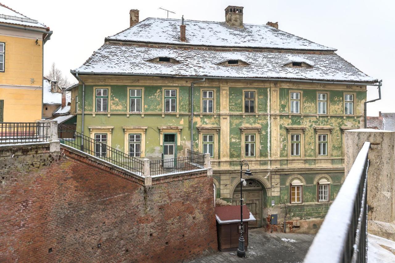 Apartment Bridge Queen Sibiu Esterno foto